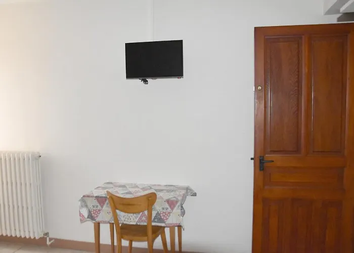 فندق Gai Relais جوراردُميه